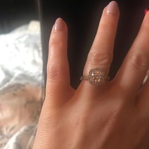 Beautiful Ring 🥂🎁